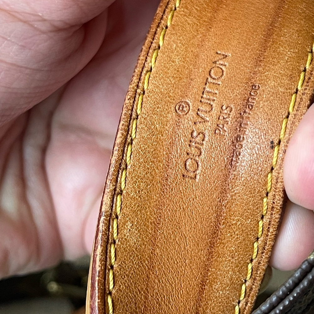 Authentic Louis Vuitton monogram crossbody strap - Picture 5 of 12